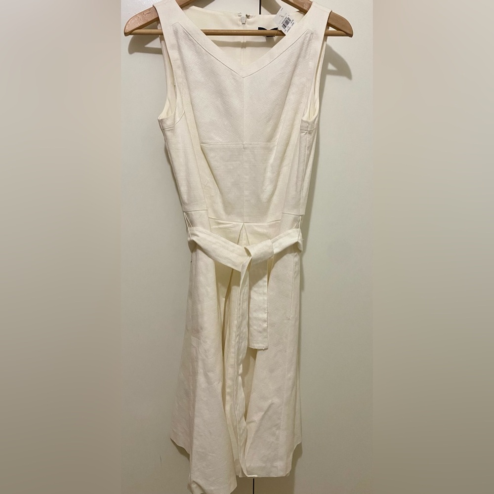 Ann Taylor- ivory, linen, belted, New